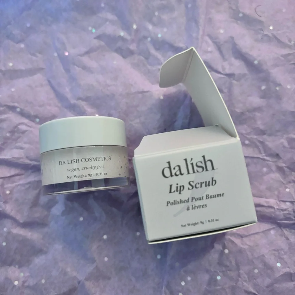 💝NIB Da Lish Lip Scrub💝